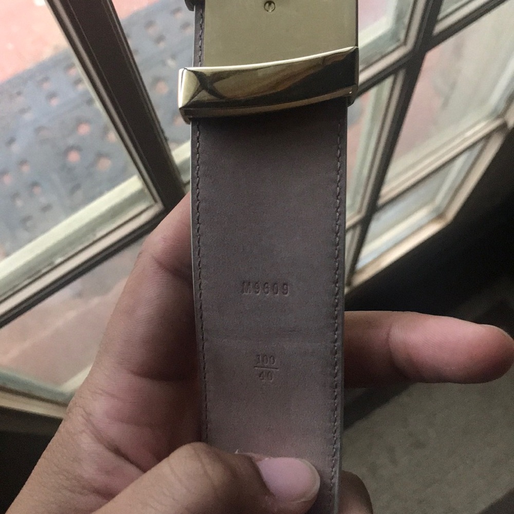 Louis Vuitton Belt M9609 - Picture 4 of 7